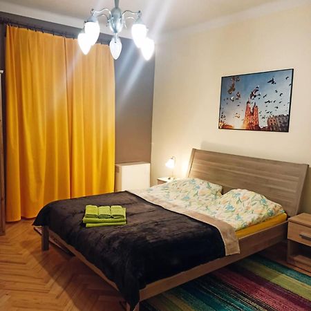 Dex Lägenhet Kraków Exteriör bild